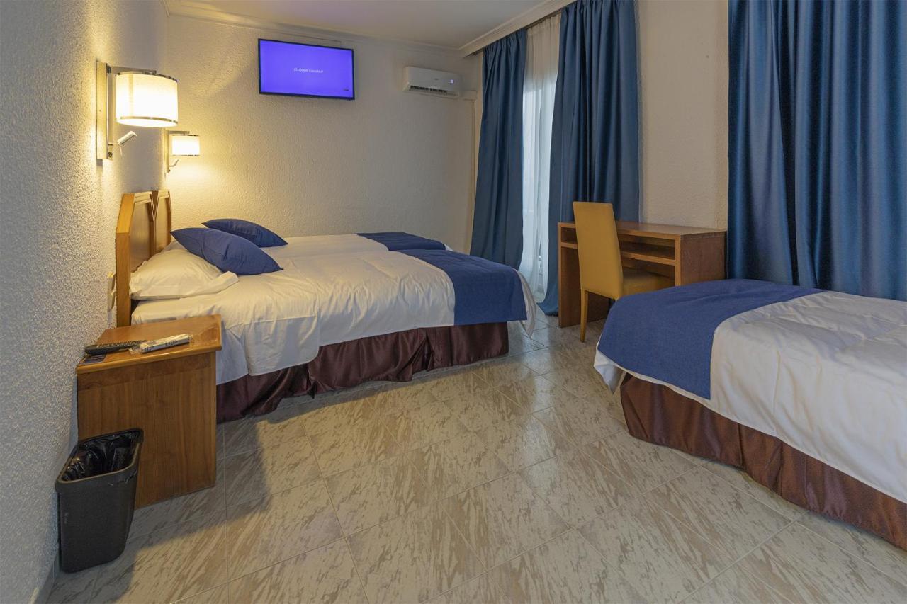 Hotel Vila Calella Habitación foto